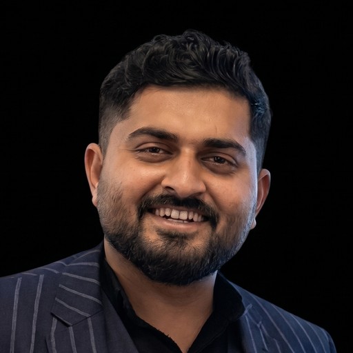 Yash Korat, founder of LinkPilot